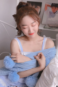 迈开腿让我看看你的草莓是